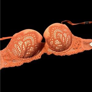 Victoria's Secret Dream Angels Bra in Rust Color Sz 32C